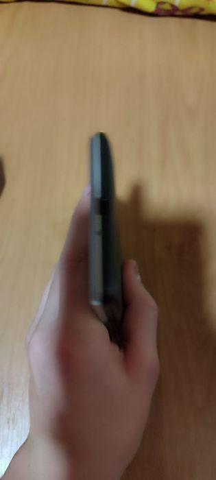 Телефон LG  в ідеальному стані