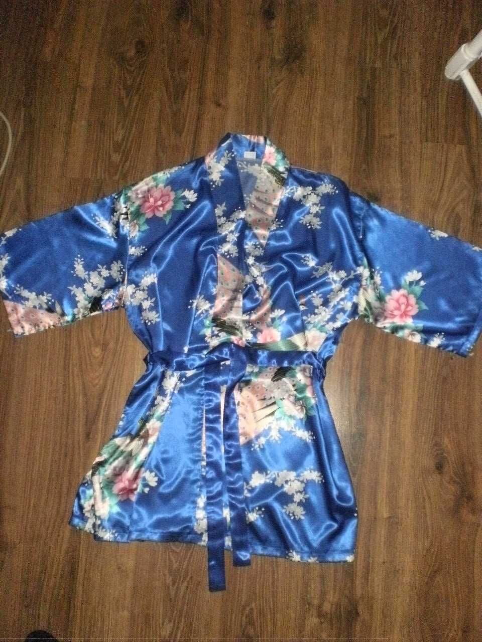 Szlafrok z jedwabiu w piękne wzory roz,  M/XL