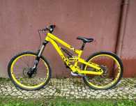 Vendo quadro Scott Voltage fr10 com amortecedor + Suspensão Fox 36 Van