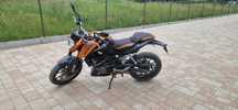 Motocykl KTM Duke.