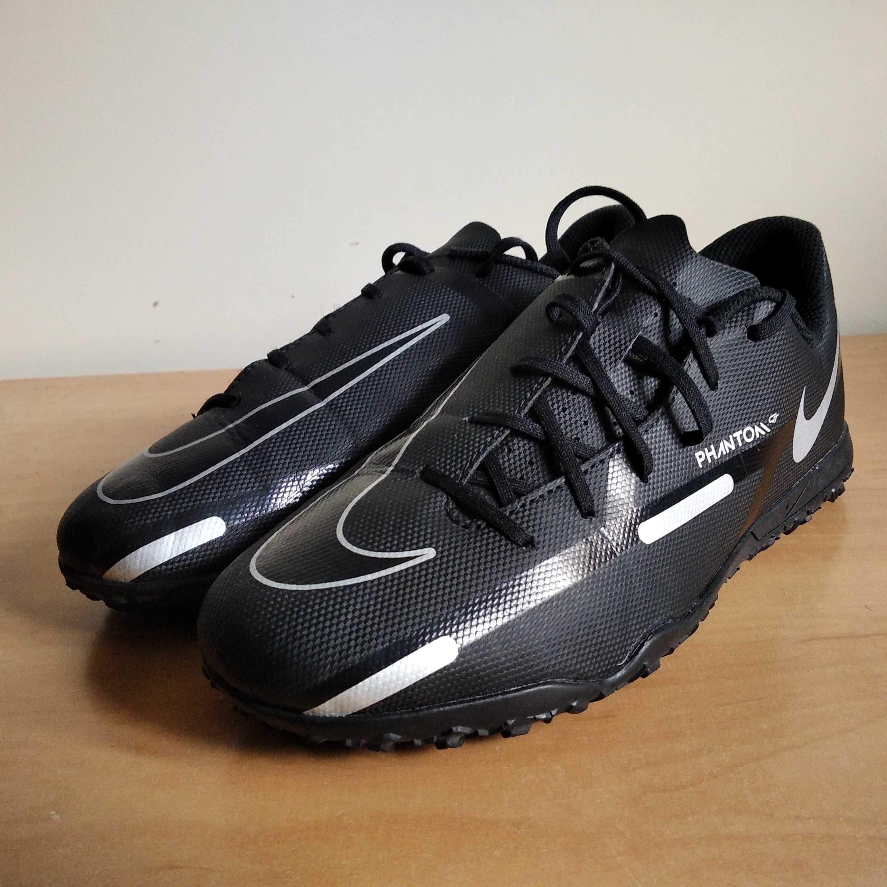Buty piłkarskie turfy NIKE Phantom Gt 2 Club tf roz eu-38