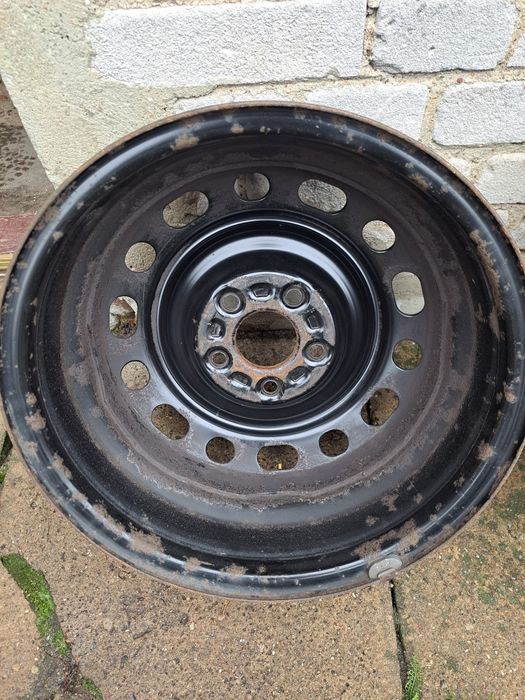 Felgi stalowe Mazda 3 III R16 5x114,3 otw. 67,1 komplet 4szt. oryginał