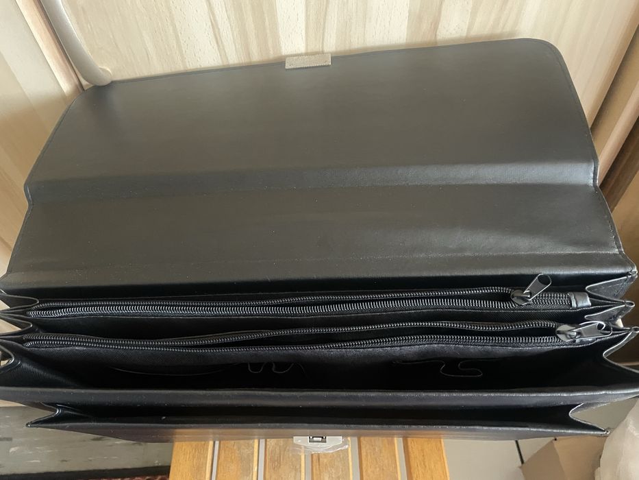 Aktowka Thierry Mugler