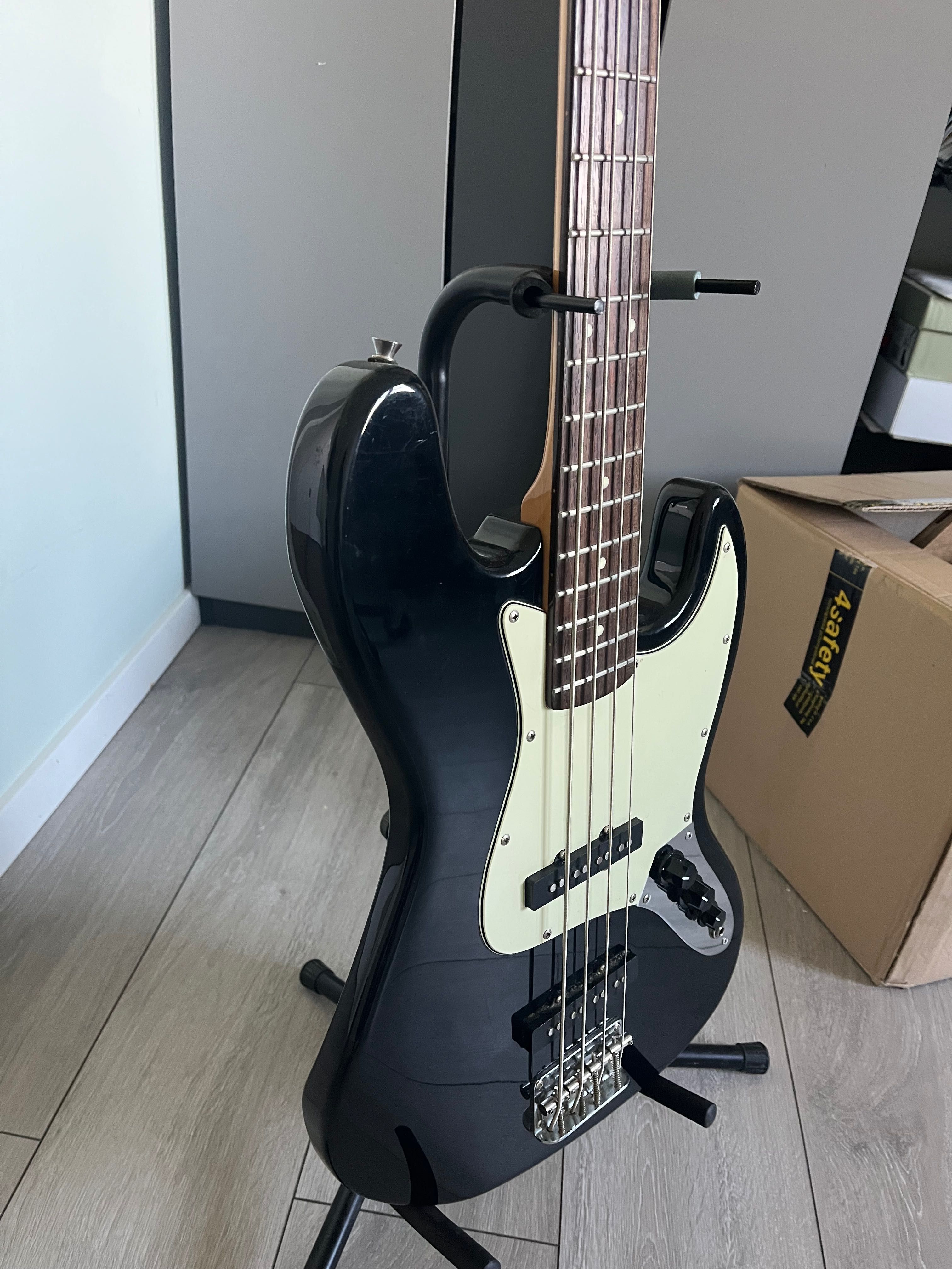 jazz bass gitara