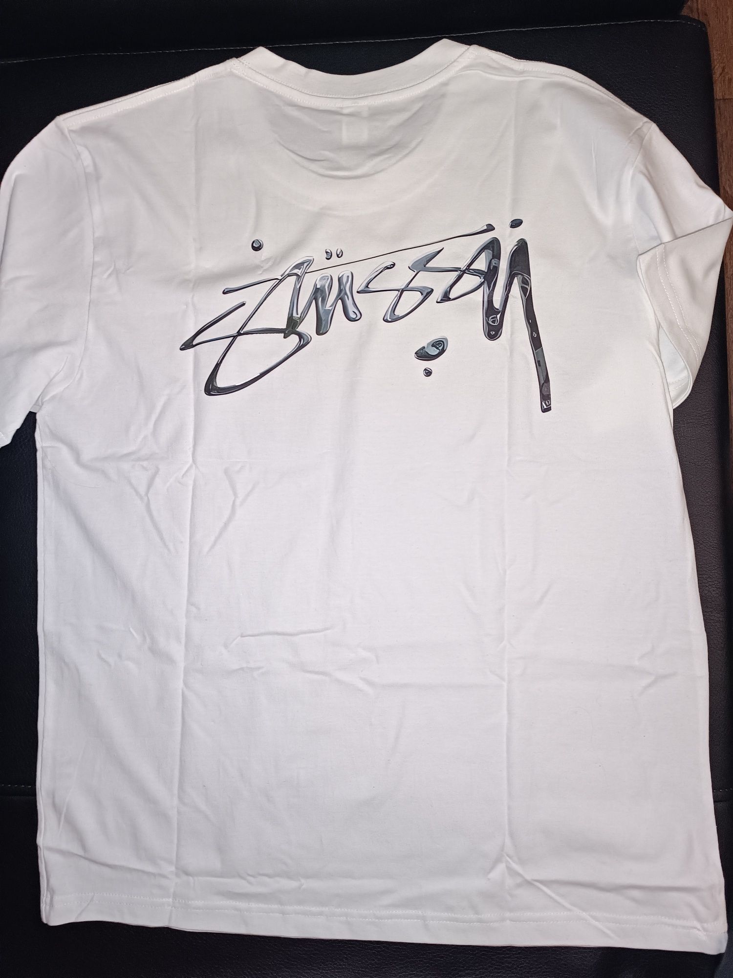 Футболка stussy.