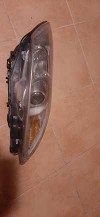 Lampa xenon  Ford Focus mk2 2008