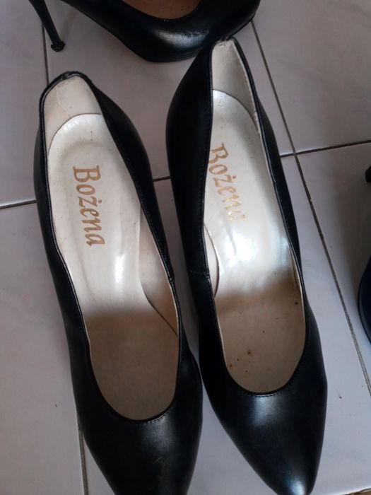 Czylenka czarne obcas Bozena wsuwane 37
