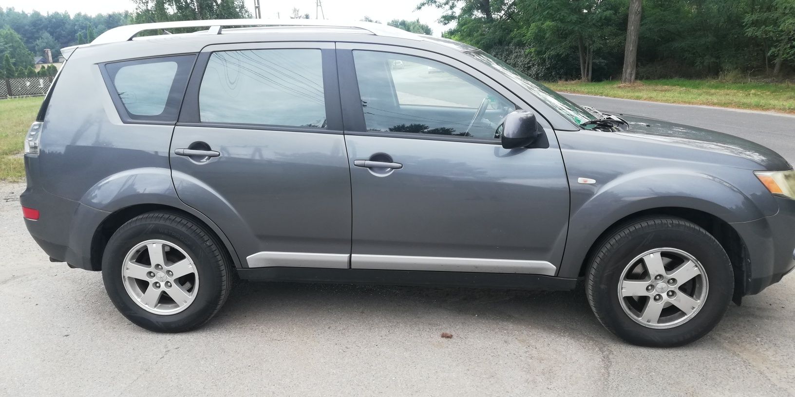 Mitsubishi outlander 2,0 diesel 140 KM
