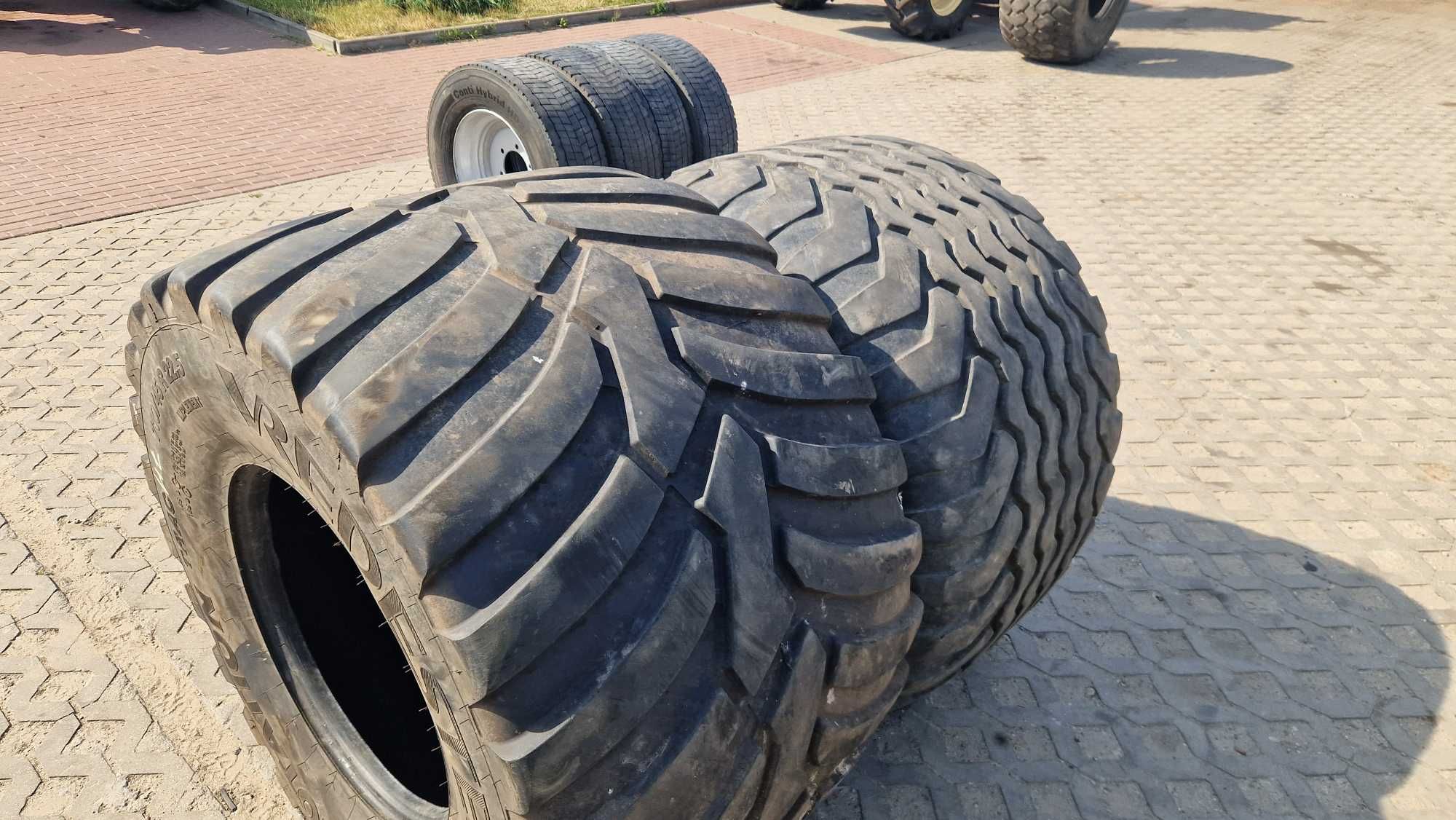 710/45-22.5 710/45R22.5, 700/40-22.5, 710/40-22.5 Vredestein 80%