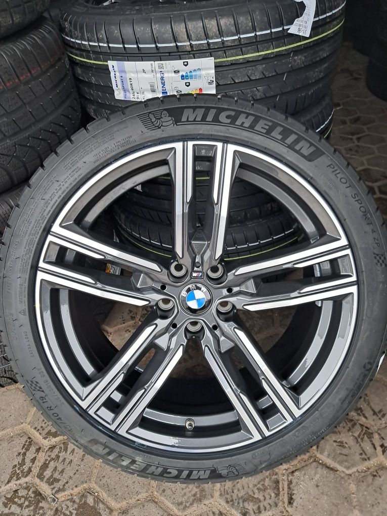 KOMPLET NOWE KOŁA BMW 5 G30 G31 M550 8 G14 G15 G16 M850 245/40R19