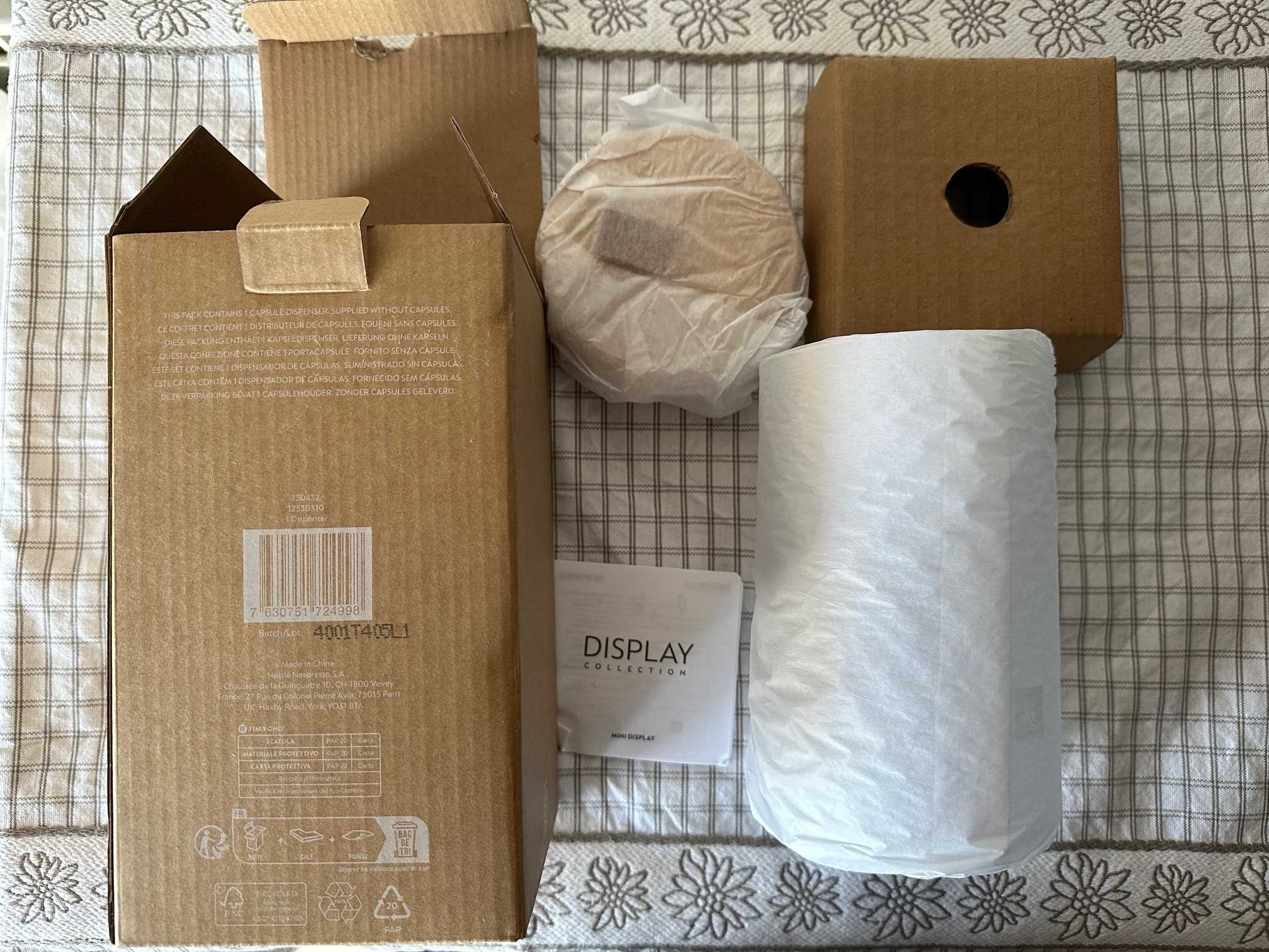 Grande Conjunto NESPRESSO Vários Artigos e Coleções NOVOS SELADOS