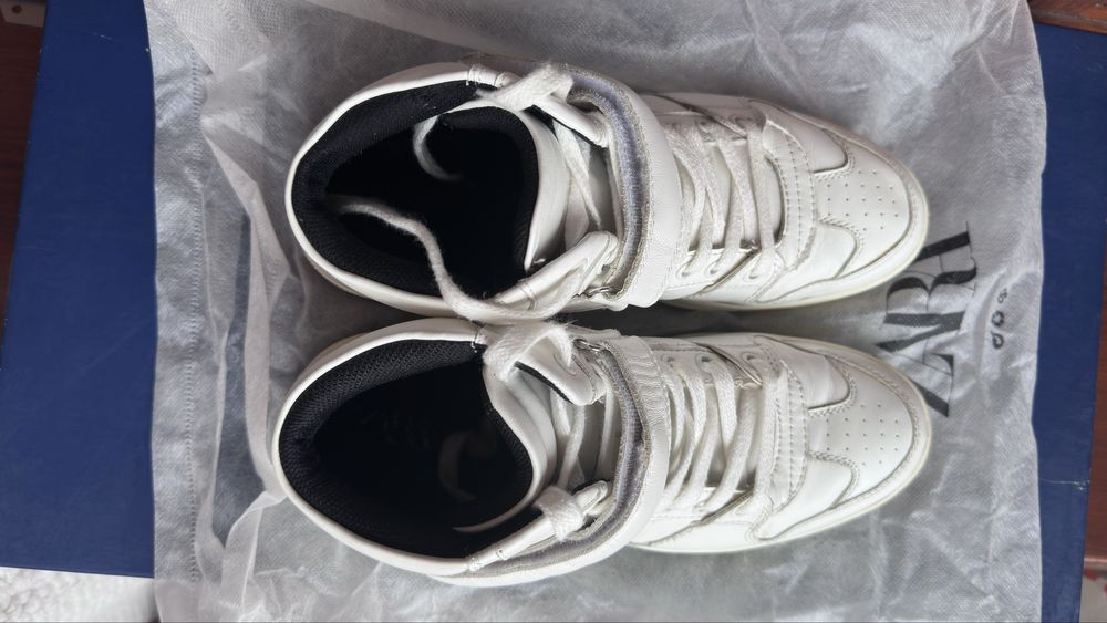 Хайтопи Зара шкіряні