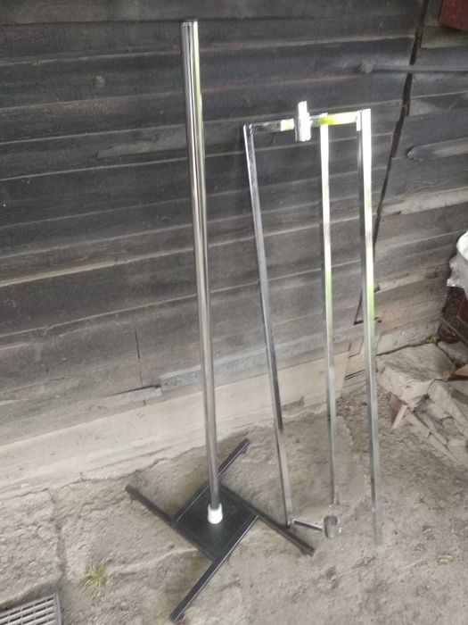 Stojak na ubrania chromowany STAND obrotowy