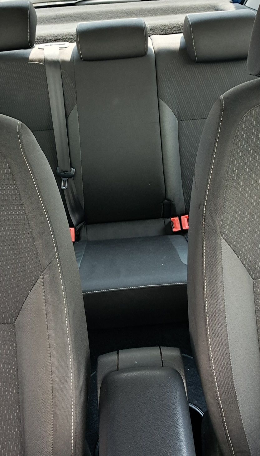 Skoda rapid 1.6tdi 2013
