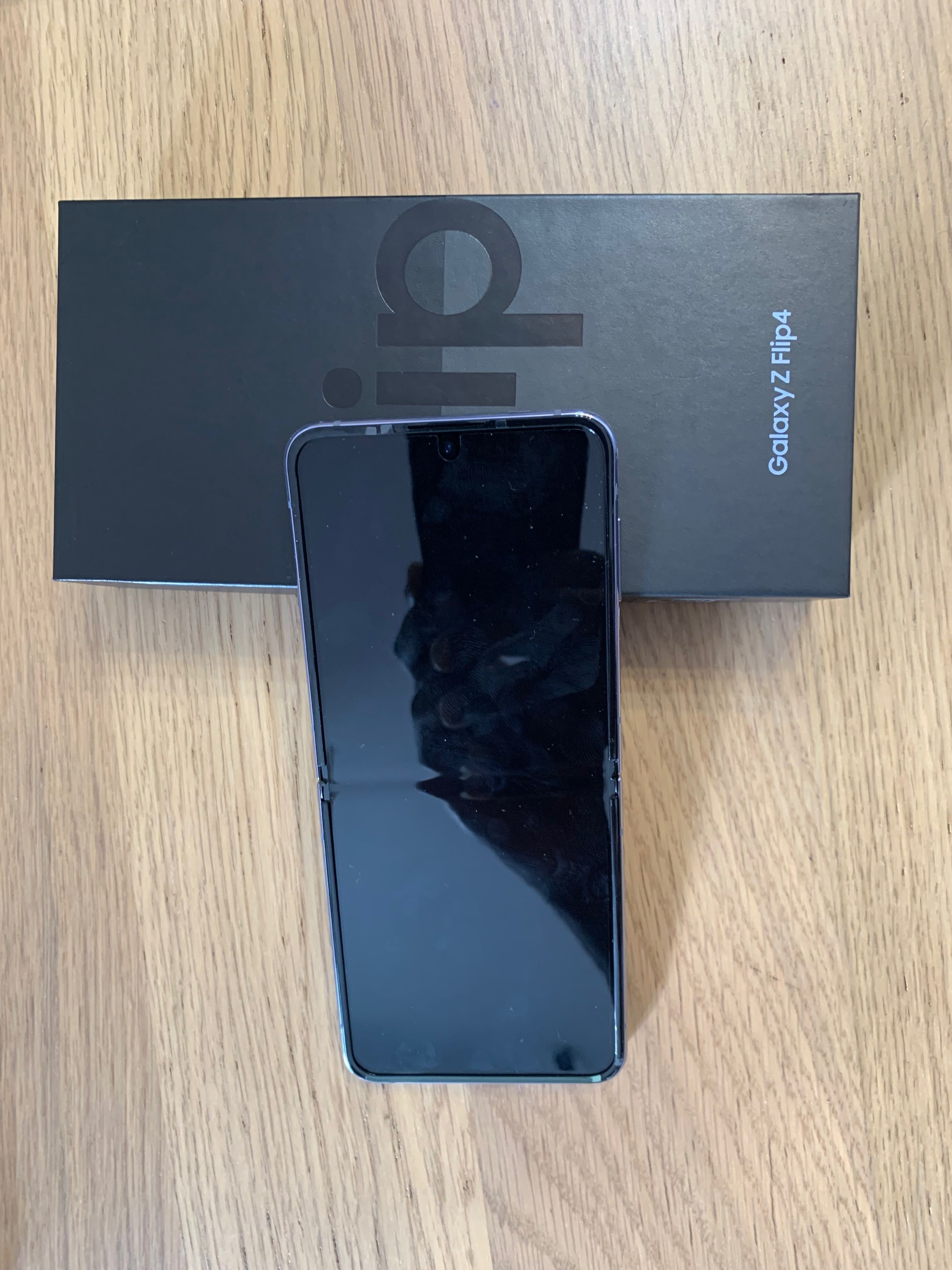 Samsung Galaxy z flip 4 under 1 year warranty