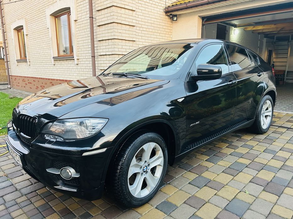 BMW x6 чудовий стан