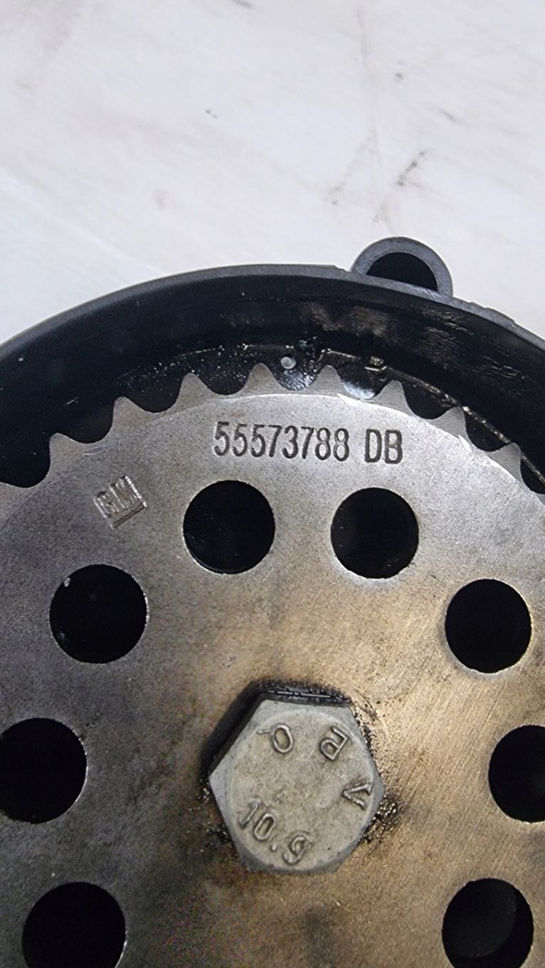 POMPA OLEJU OPEL ASTRA J IV ZAFIRA C MOKKA A MERIVA B 1.6 CDTI 55487858