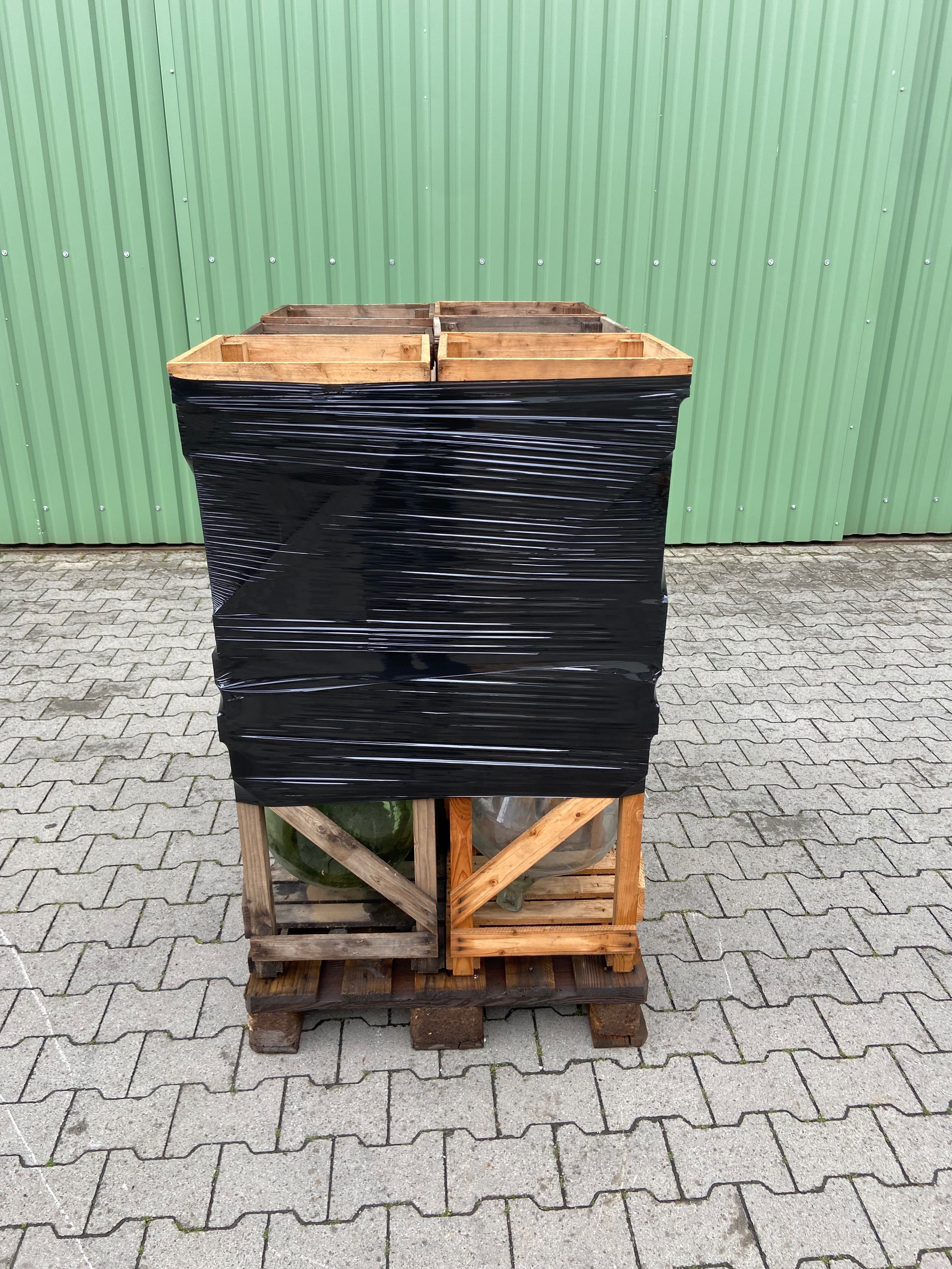 Lote de garrafões de 25 litros