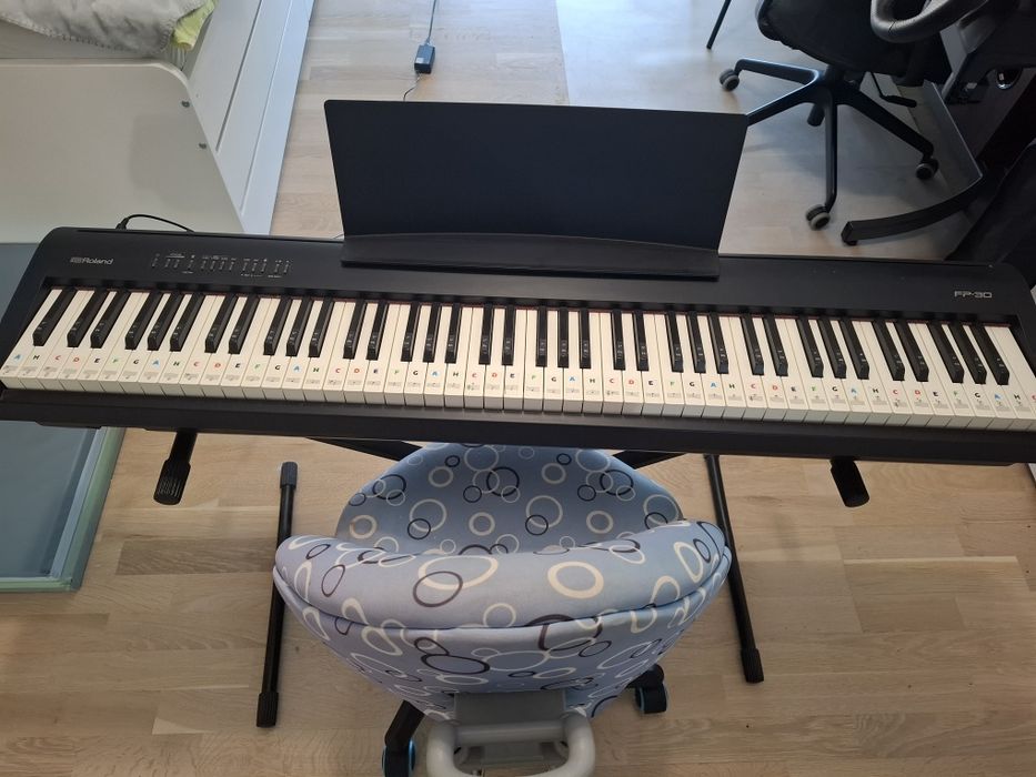 Pianino Roland FP-30