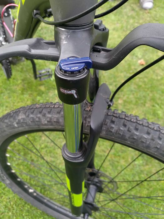 Rower MTB XC Kross Level B2, XL, 29", błotniki, żelowe siodło, stopka