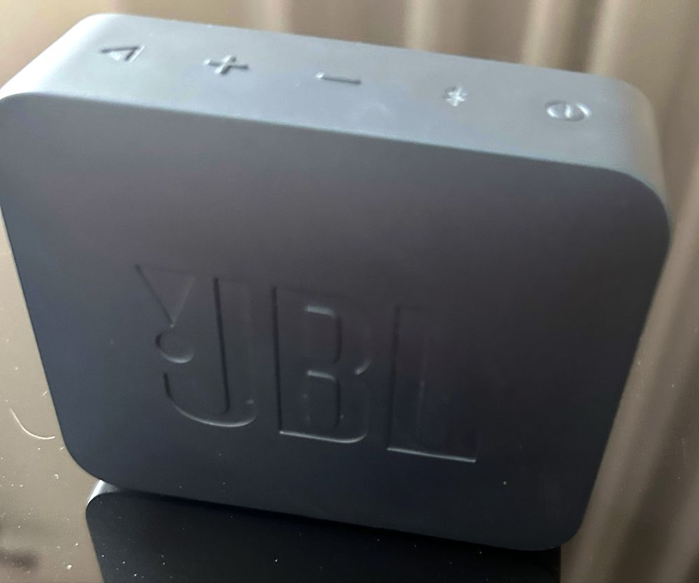 Culona jbl go 2