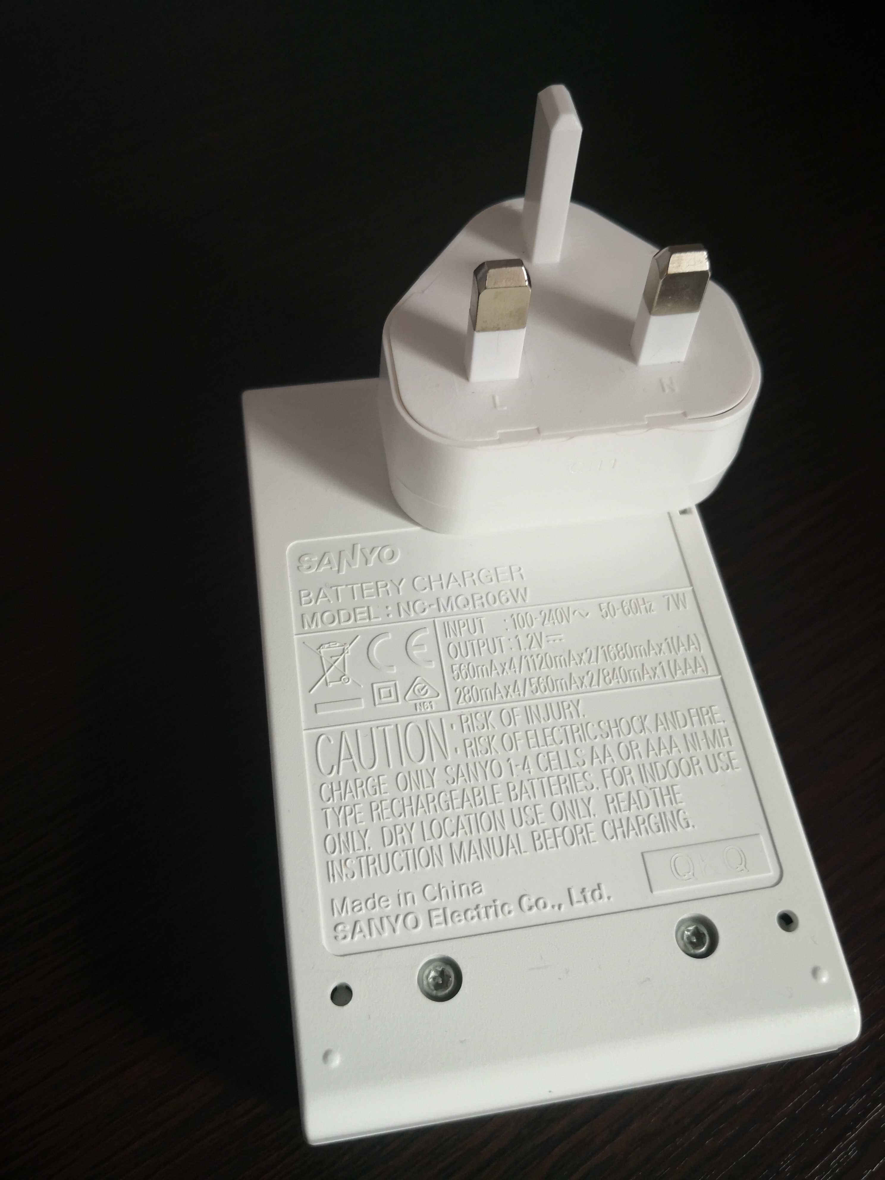 Ładowarka Sanyo Panasonic Eneloop