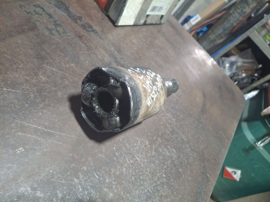 Przegub wewnętrzny prawy suzuki vitara 26z