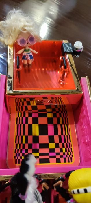 Lol suprise samochód car pool z 3 laleczkami