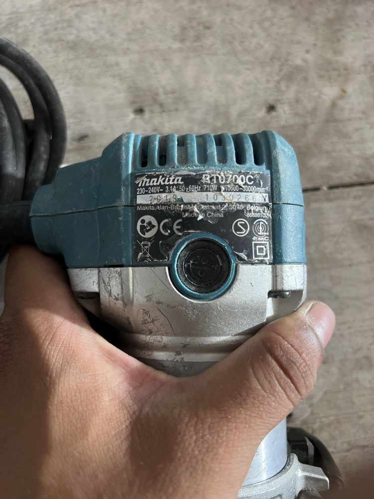 Tupis multifunções 710W makita
