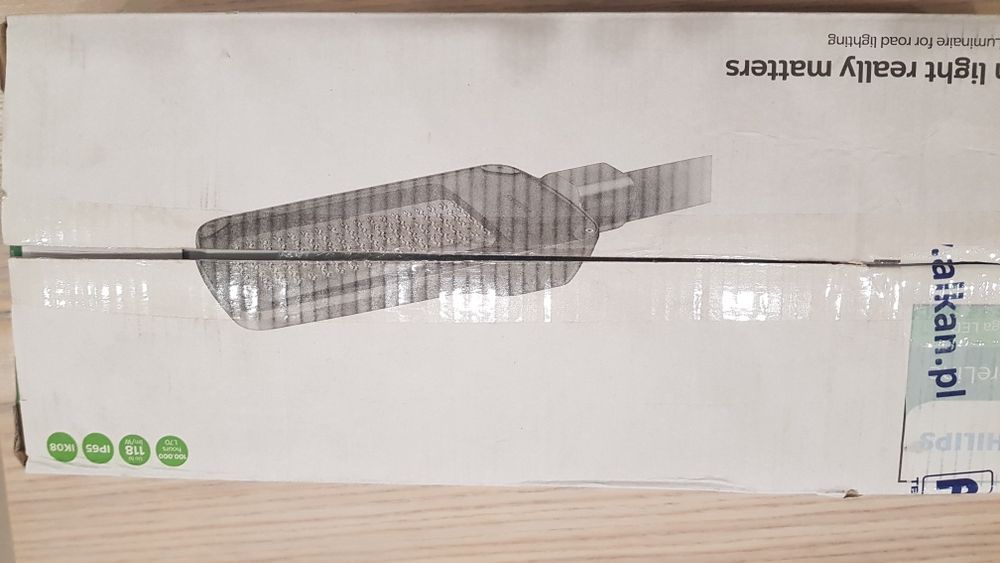 Latarnia ,oświetlenie, lampa uliczna Philips 115W