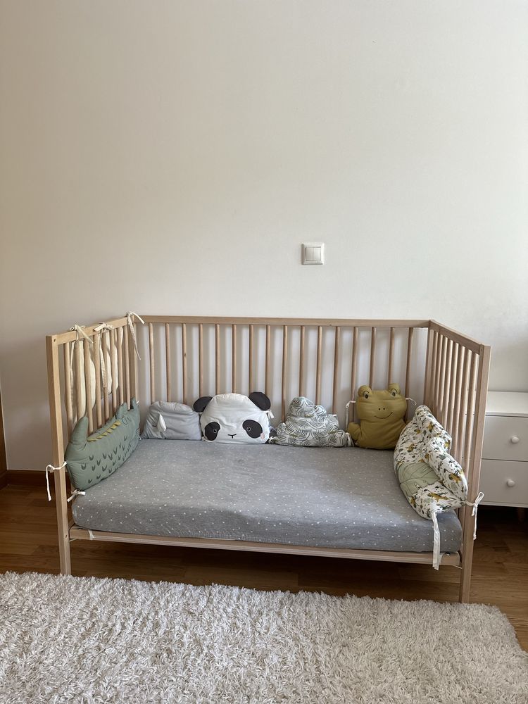 Berço + colchão Ikea