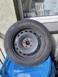 Zimowe opone 185/65 R15