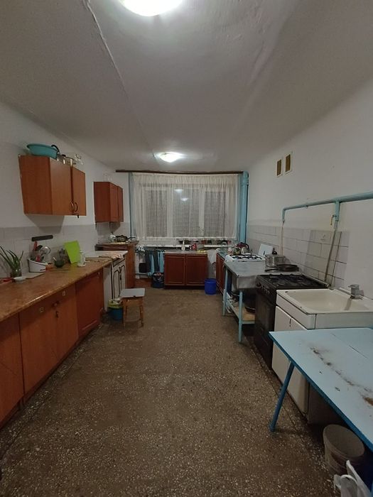 •Продаж кімнати в гуртожитку•