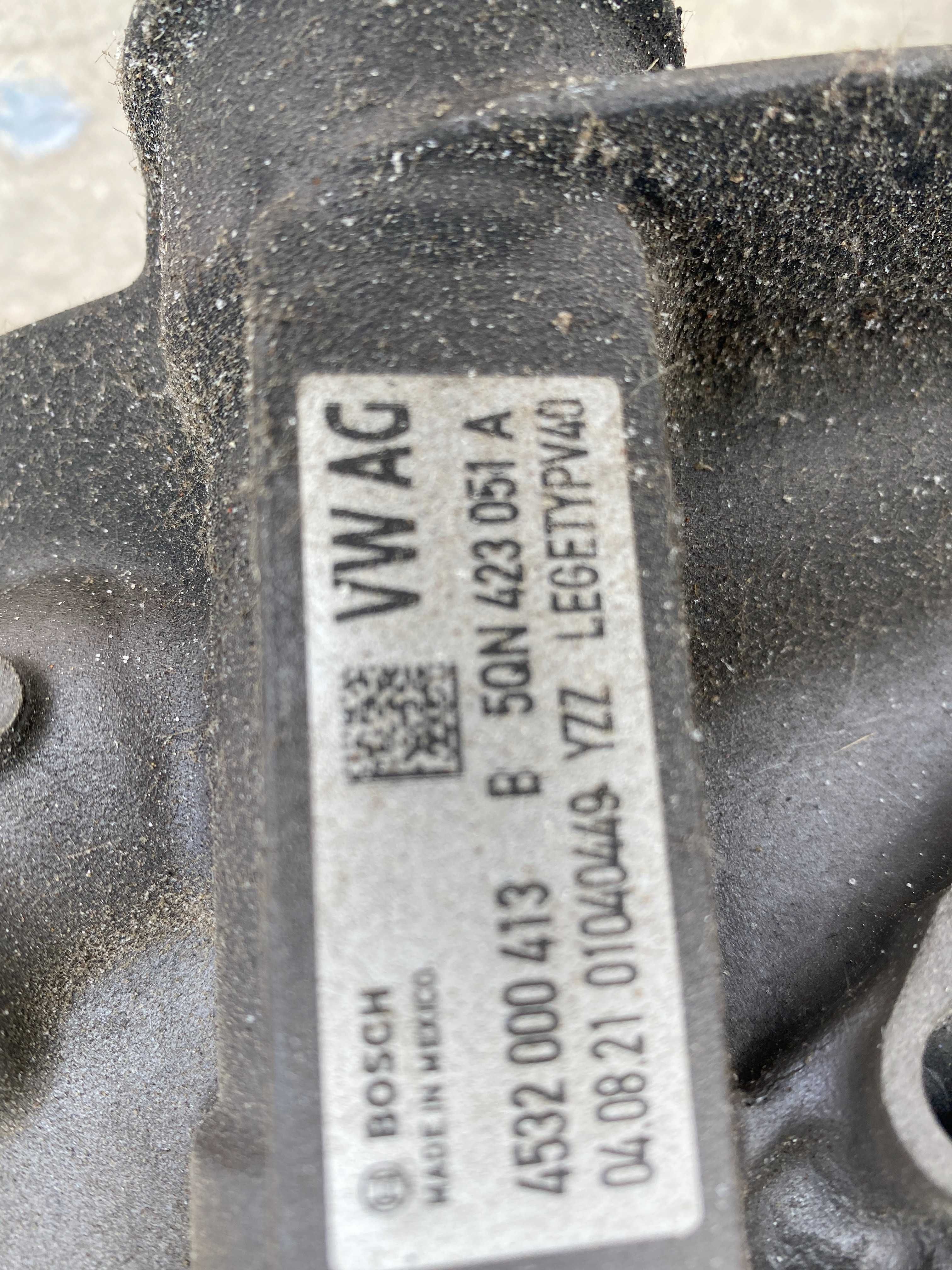 Рулевая Рейка рулева VW Tiguan 18- 5QN423051A