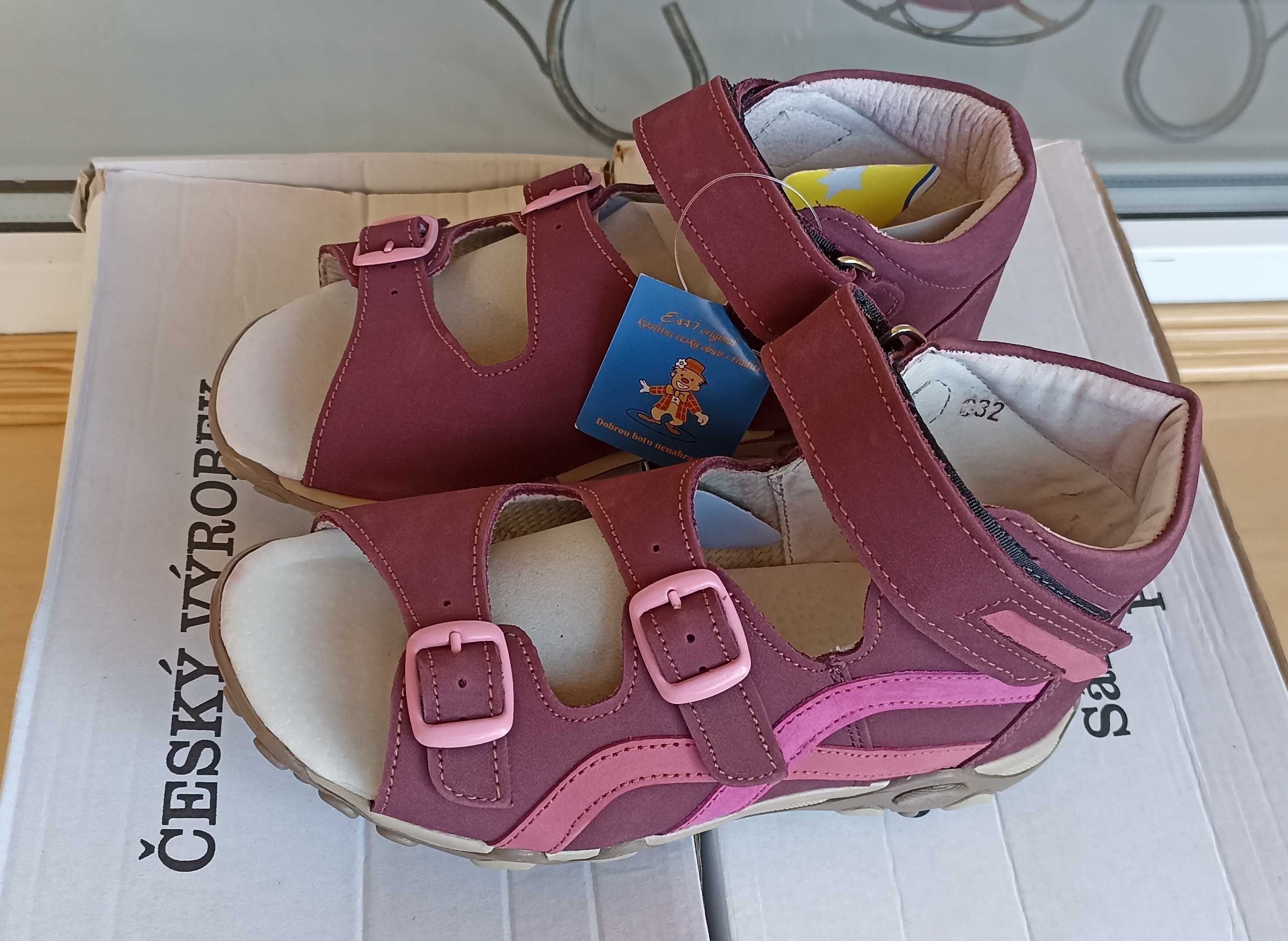 Лечебные ортопедические Чехия детская обувь 32 сандалии босоножки ESSI