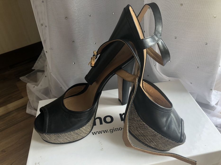 Gino Rossi r. 37 na słupku -nowe