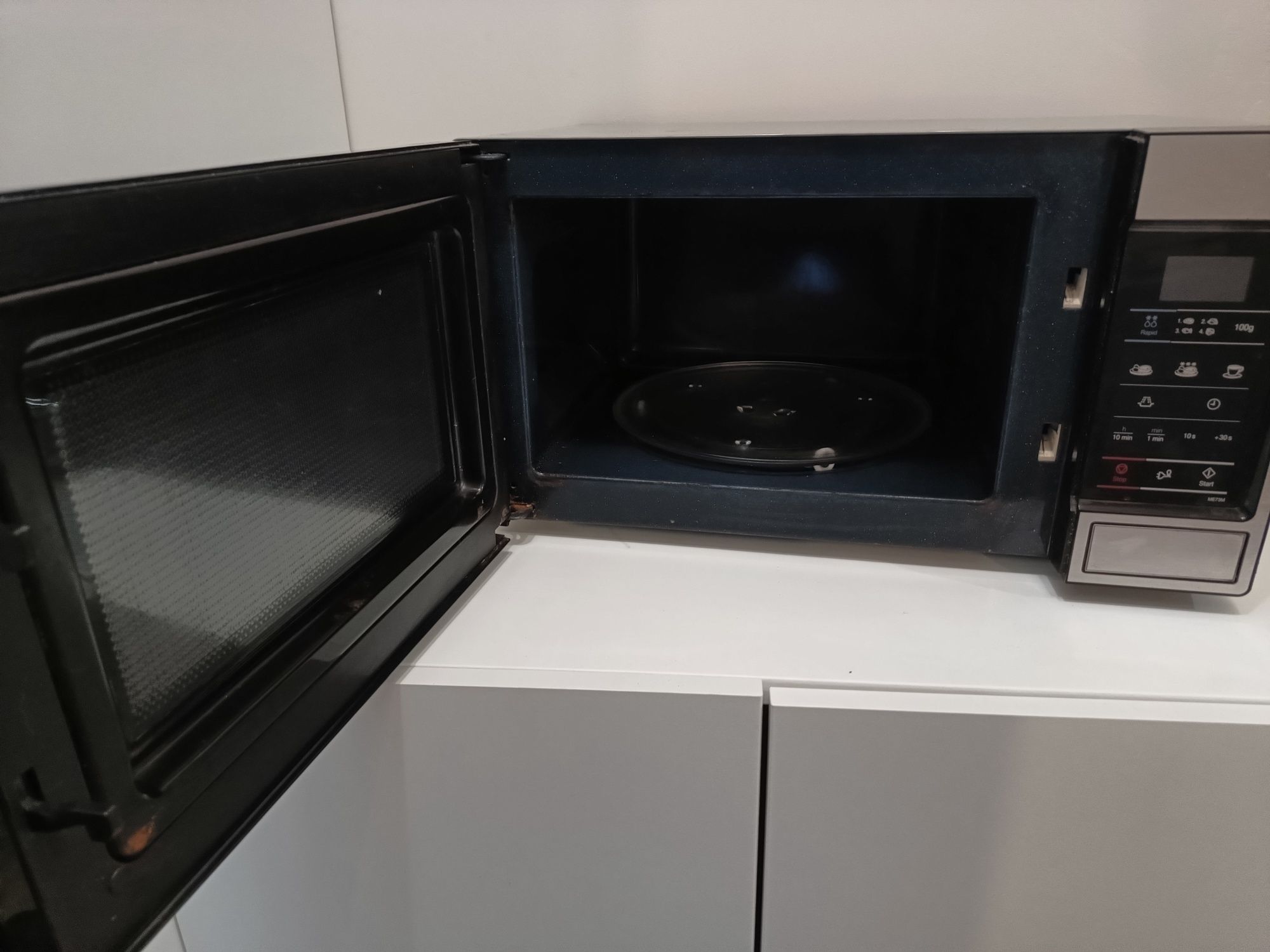 Sprzedam mikrofalówka Samsung