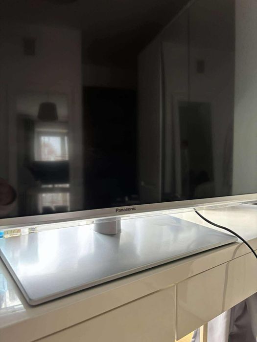 Telewizor Panasonic TX - L42ET60E 42 cale Full HD