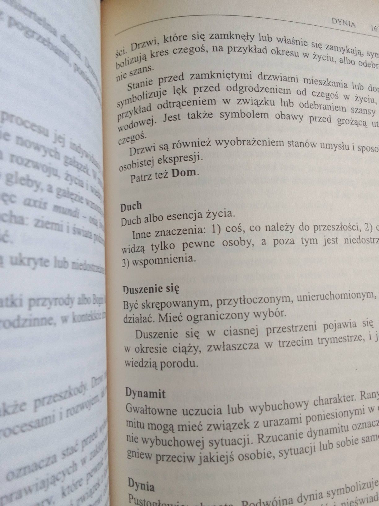 Sennik symbole i interpretacja, R. E. Guiley