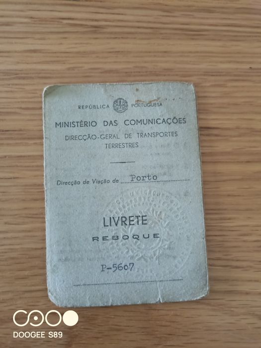 Reboque/atrelado para trator agricola