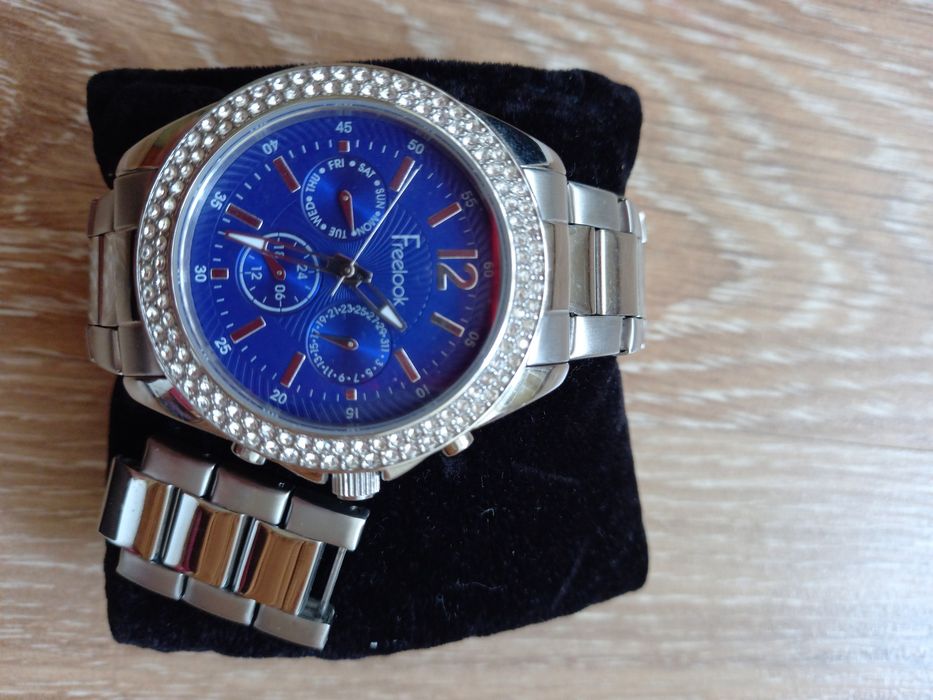 Продам часы Freelook 6305/6