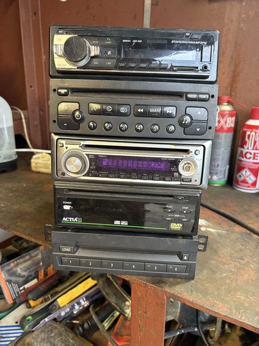 Автомагнітоли робочі 12v