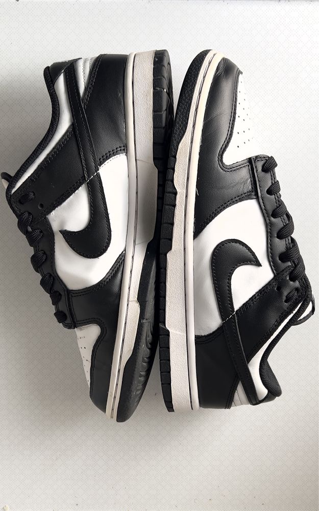 Nike Dunk Panda Low