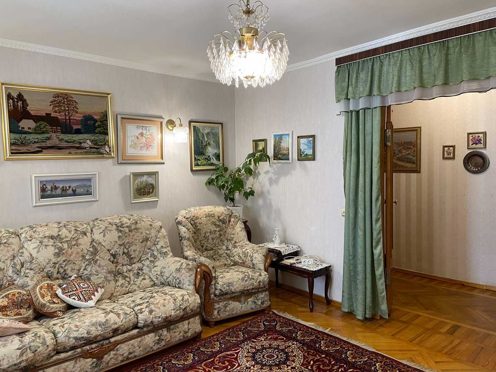 3-кімн. квартира в центрі (р-н Хрещатик-сіті) за 15 тис.грн