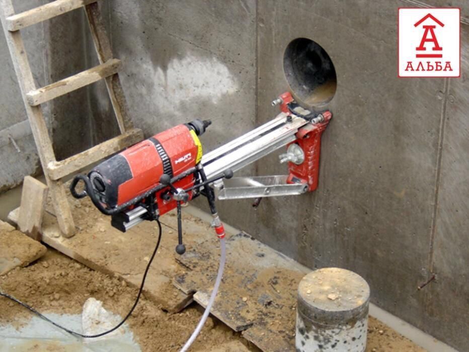 Сверління отворів. Алмазне буріння.