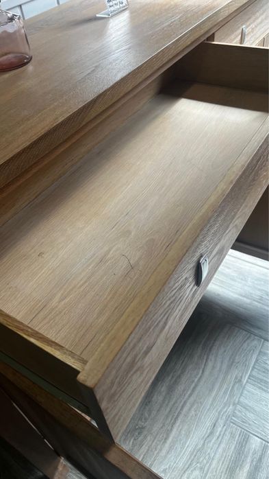 Komoda witryna dębowa bielona