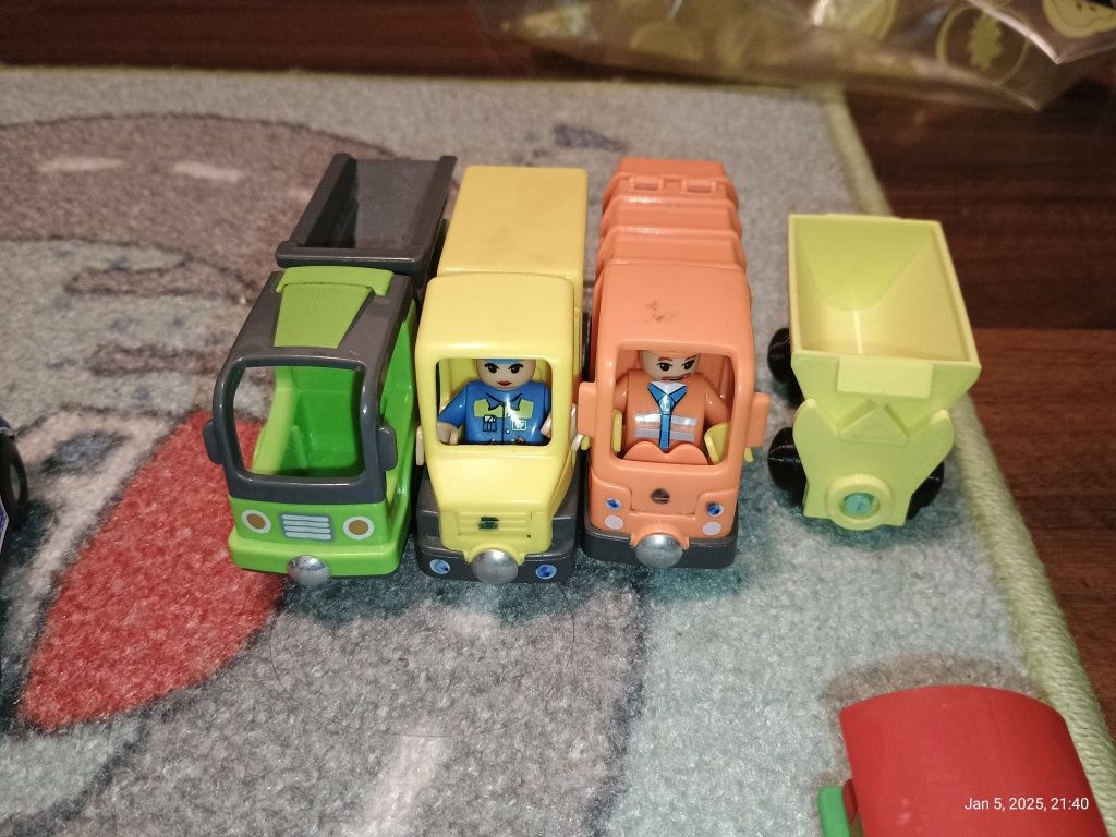 Lilabo Playtive kolejka jak Brio