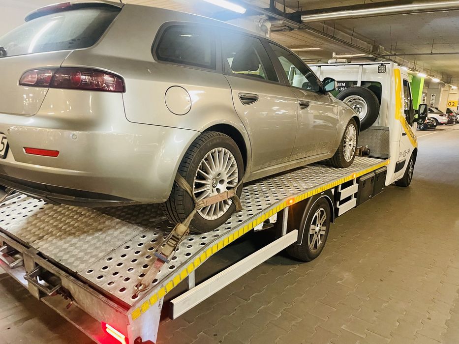 Pomoc drogowa autolaweta holowanie transport lub WYNAJEM