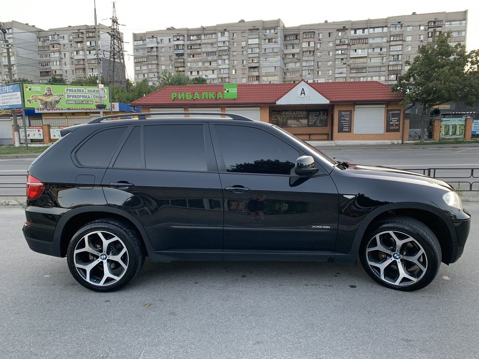 Продам BMW X5 е70 Biturbo