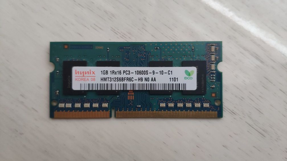Пам'ять Hynix 2 GB (для ноутбуків)